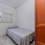 En El Cabanyal Enfrente De La Marina Real Apartmán *